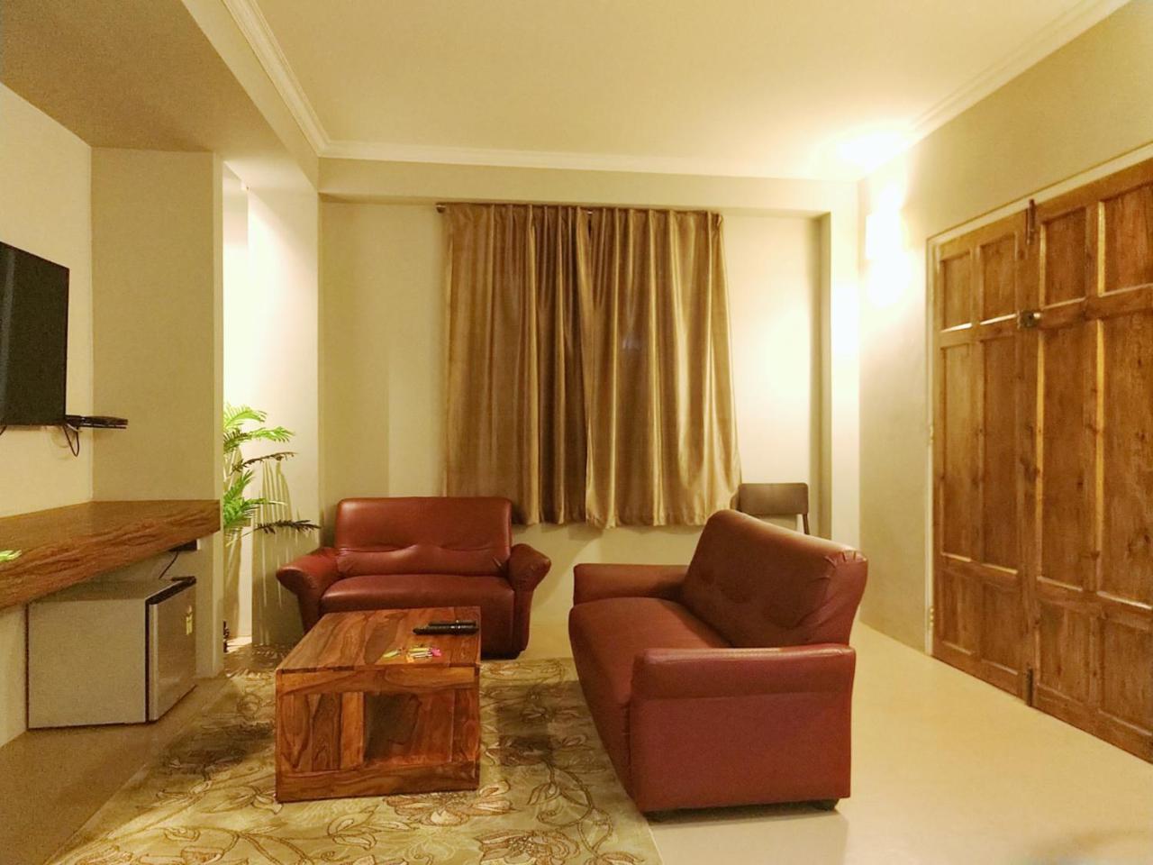 Rockski Boutique Bed & Breakfast Shillong Exterior foto